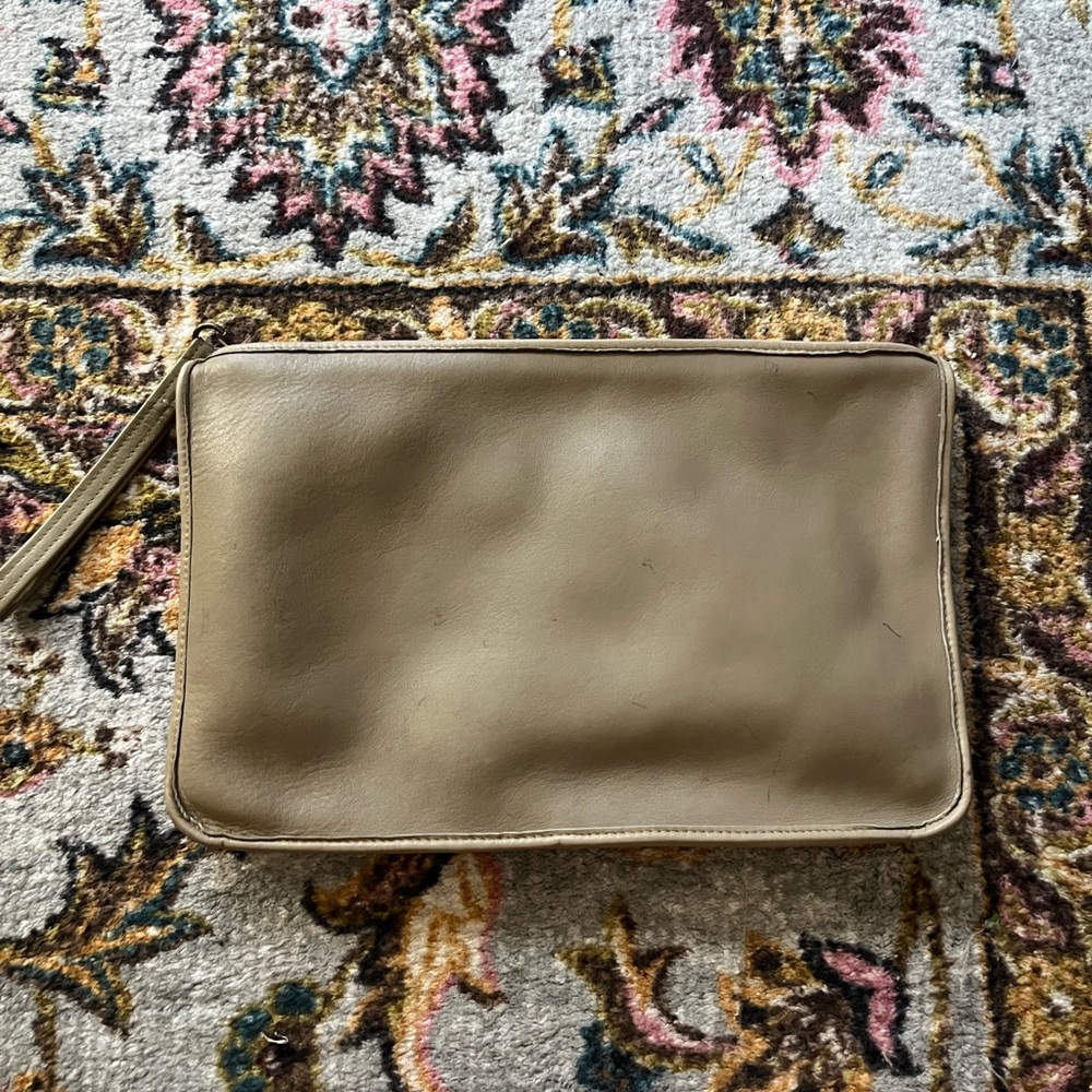 Vintage Tan Leather Pouch